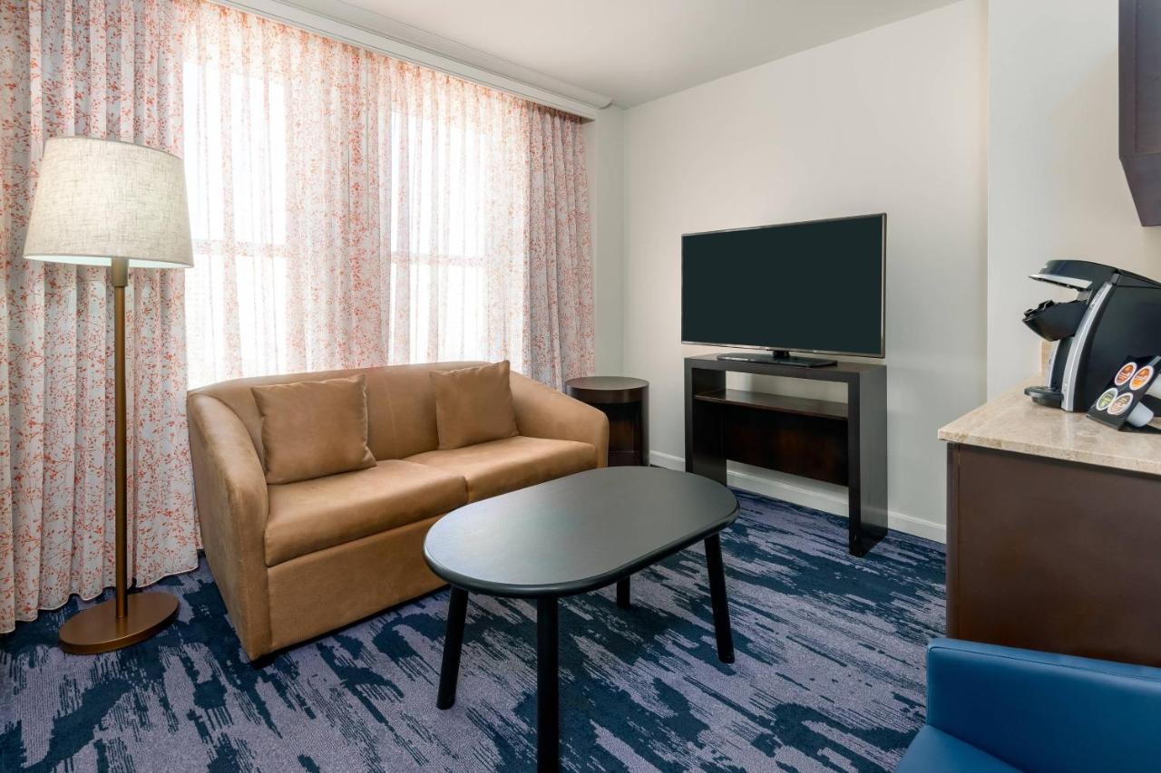 Two Double Beds, 1 Bedroom Suite, Non Smoking