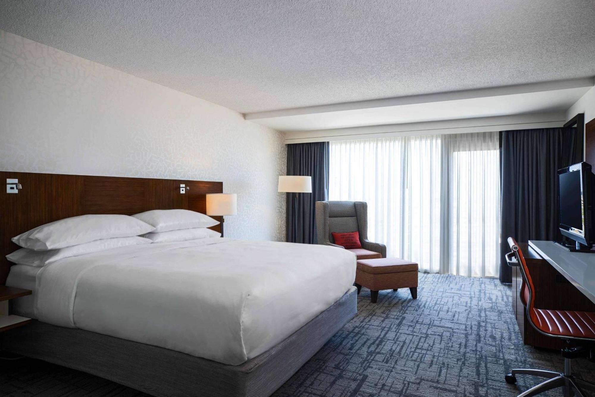 King Room,1632242812:JPEG
