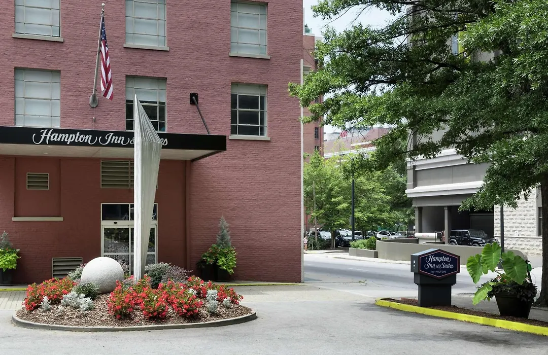 Hampton Inn & Suites Atlanta-Downtown-1
