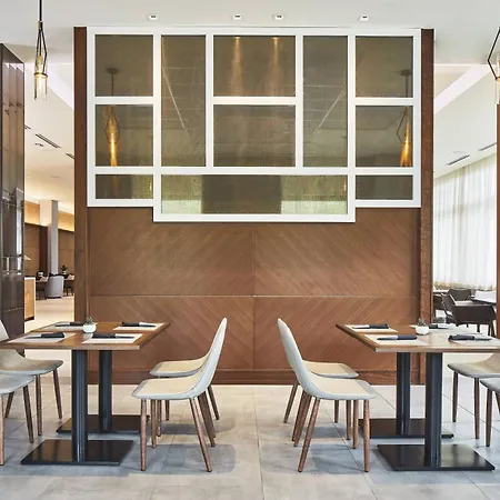Ac Hotel By Marriott Atlanta Airport Gateway-2
