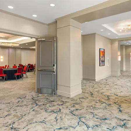 Hilton Garden Inn Atlanta Airport North-2