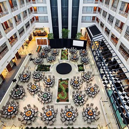 Embassy Suites By Hilton Atlanta Buckhead-3