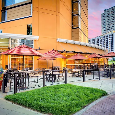 Courtyard By Marriott Atlanta Buckhead-3